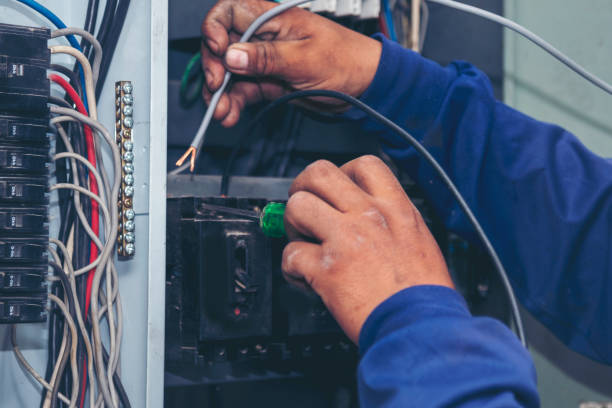 Best Emergency Electrical Repair  in St James City, FL